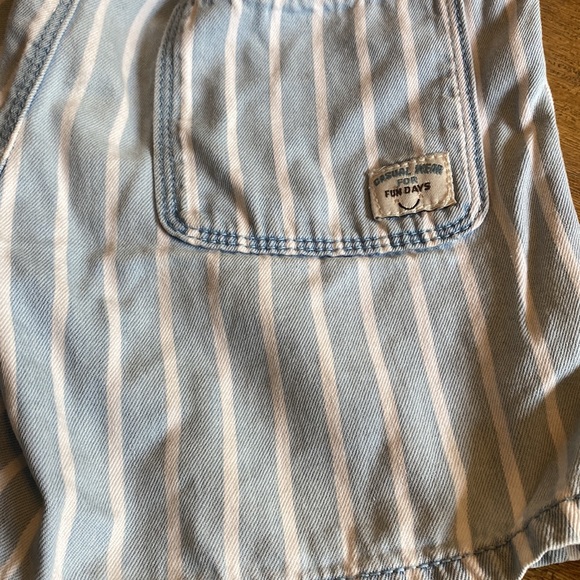 Zara Boy Shorts - Picture 5 of 6